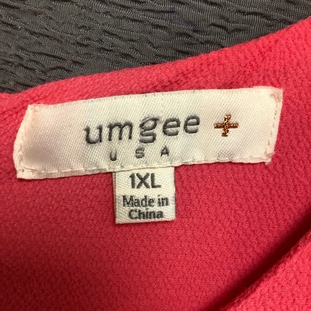 Umgee 1XL coral pink cold shoulder dress with bell sleeves zipper back